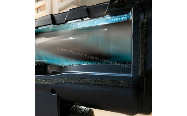 CECOTEC Conga Rockstar RS70 Pet Flex - Mise en situation