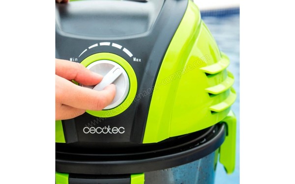 CECOTEC Conga Wet & Dry - Vue des commandes