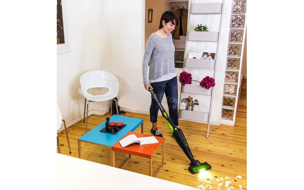 CECOTEC Conga Duo Stick Power 25.9 V - Mise en situation