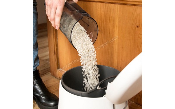 CECOTEC Conga EcoExtreme Stick Easy - Mise en situation