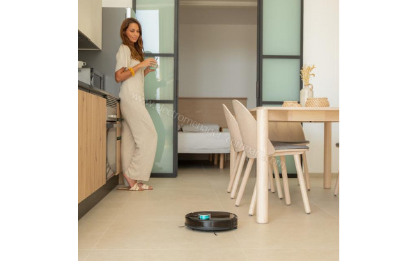 CECOTEC Conga Eternal Laser Vital - Mise en situation