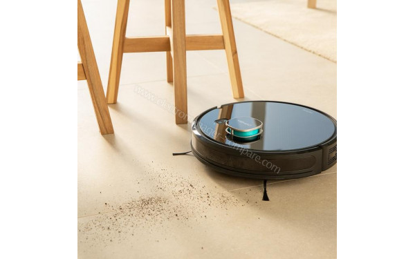 CECOTEC Conga Eternal Laser Vital - Mise en situation