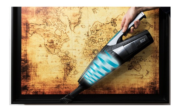 CECOTEC Conga Immortal Extreme 37 V H2O Plus - Vue de profil &agrave; main