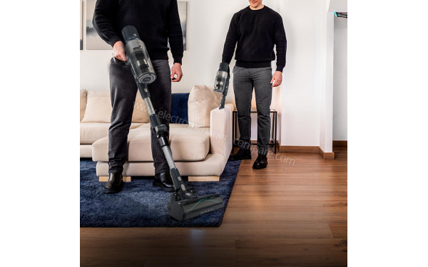 CECOTEC Conga Rockstar 5500 Hurricane Station Pet Flex - Mise en situation