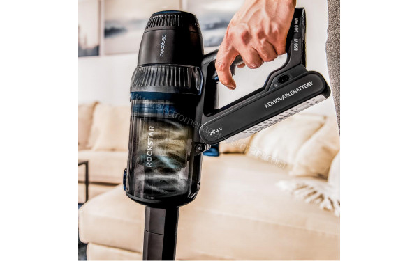 CECOTEC Conga Rockstar 11500 Odyssey ErgoWet Connected IA - Mise en situation