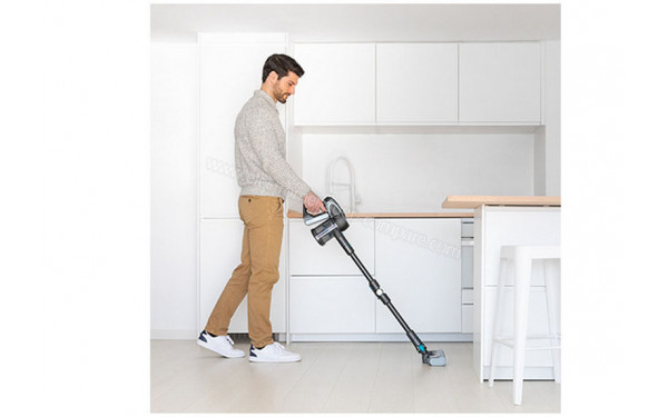 CECOTEC Conga RockStar 1300 X-Treme ErgoFlex - Mise en situation