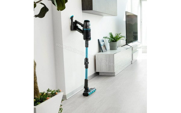 CECOTEC Conga Rockstar 2500 Advance Ergowet - Mise en situation