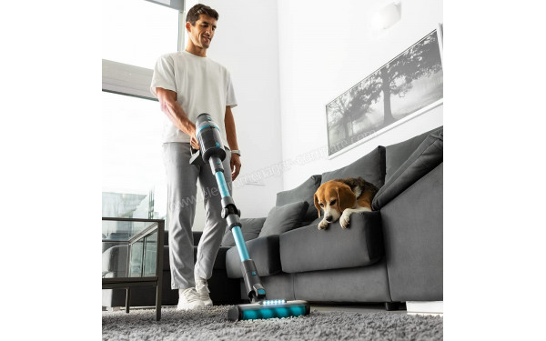 CECOTEC Conga Rockstar 2500 Advance Ergowet - Mise en situation