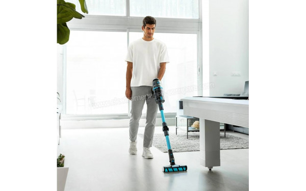 CECOTEC Conga Rockstar 2500 Titanium Ergowet - Mise en situation