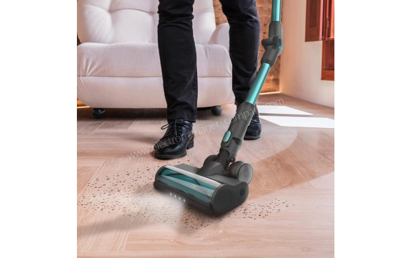 CECOTEC Conga Rockstar 2500 Thunder Pet Flex - Mise en situation