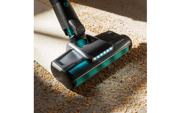 CECOTEC Conga RockStar 2500 Ultimate ErgoWet Connected - Mise en situation