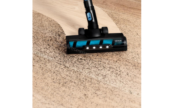 CECOTEC Conga Rockstar 6500 Century ErgoWet - Mise en situation