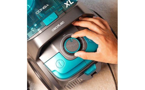 CECOTEC Conga Rockstar Cyclonic XL ProAnimal - Bouton de commandes