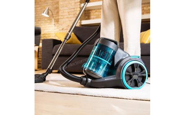 CECOTEC Conga Rockstar Multicyclonic XL PowerStyle - Mise en situation