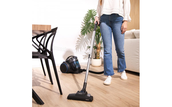 CECOTEC Conga Rockstar Multicyclonic XL - Mise en situation