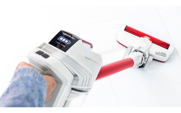 CECOTEC Conga ThunderBrush 620 Immortal Battery 22.2V - Mise en situation