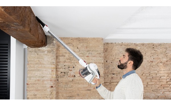 CECOTEC Conga ThunderBrush 670 Immortal Battery 22.2V - Mise en situation