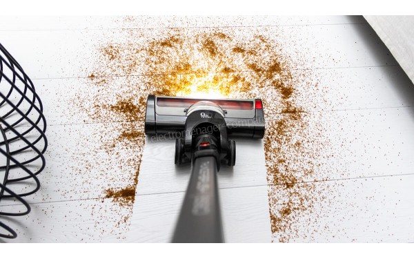 CECOTEC Conga ThunderBrush 870 Immortal Battery 29.6 V - Mise en situation