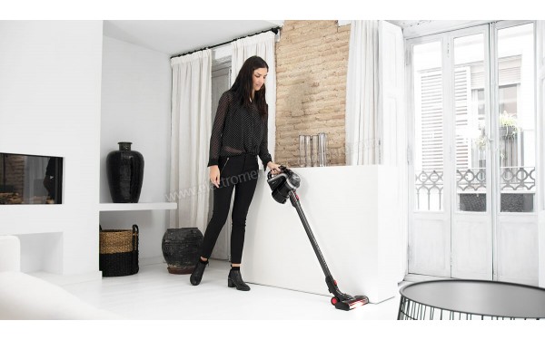 CECOTEC Conga ThunderBrush 870 Immortal Battery 29.6 V - Mise en situation