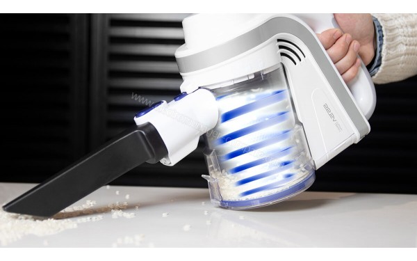 CECOTEC Conga Thunderbrush 690 Immortal Battery 22.2V - Mise en situation