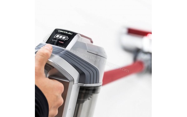 CECOTEC Conga Thunderbrush 720 Immortal 25.9 V - Mise en situation