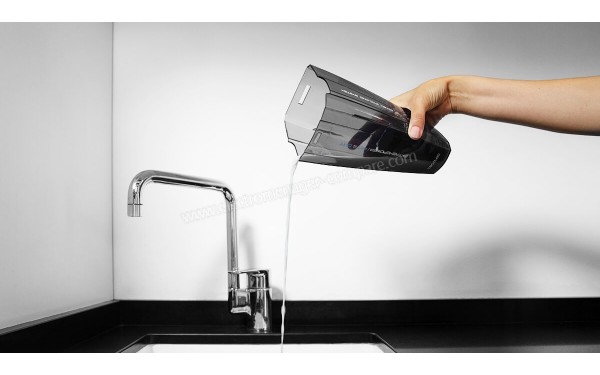 CECOTEC Conga Immortal ExtremeSuction 22.2V Animal Hand - Mise en situation