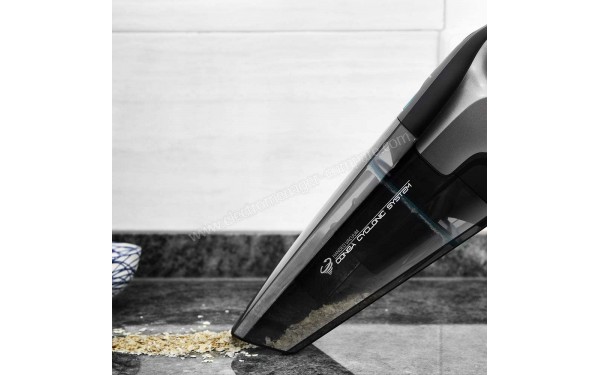 CECOTEC Conga Immortal ExtremeSuction 22.2V Hand - Mise en situation