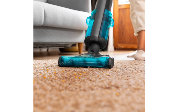 CECOTEC Conga Rockstar 29600 Aqua&Collect - Vue de la brosse