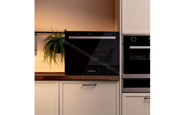 CECOTEC Bolero Aguazero 2400 Black Glass - Mise en situation