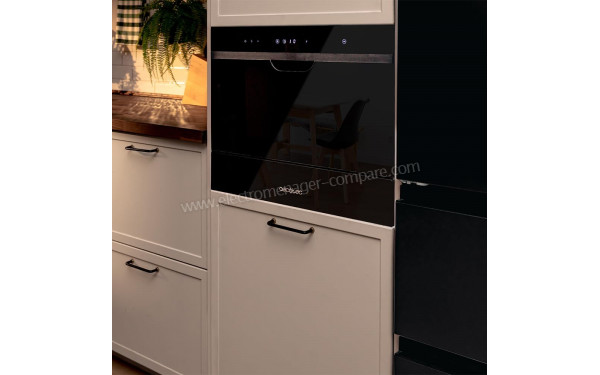 CECOTEC Bolero Aguazero 2500 S-BI Black Glass - Appareil encastr&eacute; vue 3/4 droite