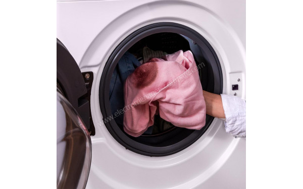 CECOTEC Bolero DressCode 9450 Inverter - Mise en situation