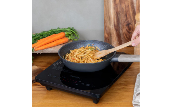 CECOTEC Full Crystal Onyx Black - Mise en situation