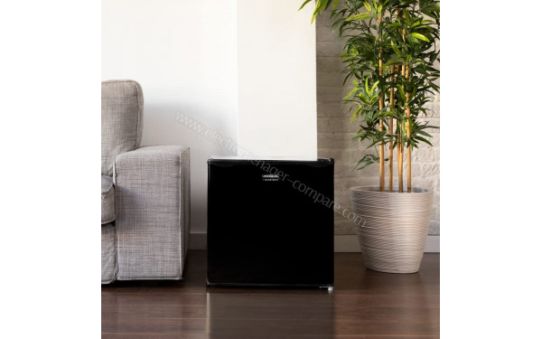 CECOTEC GrandCooler 20000 SilentCompress Noir - Mise en situation