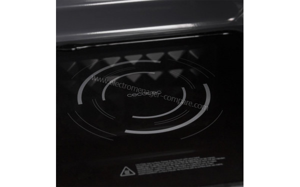 CECOTEC GrandHeat 2000 Flatbed Black - Vue de l'int&eacute;rieur