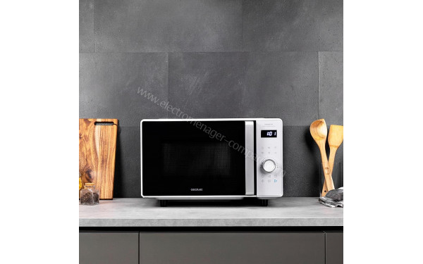 CECOTEC GrandHeat 2500 Flatbed Touch White - Mise en situation vue de face