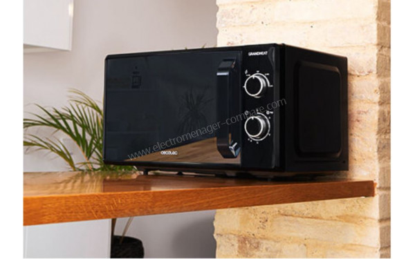 CECOTEC Grandheat 3040 Mirror - Mise en situation