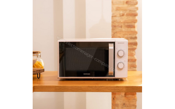 CECOTEC Grandheat 3110 Blanc - Mise en situation