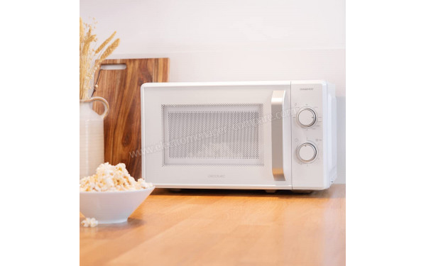 CECOTEC Grandheat 3120 Blanc - Mise en situation