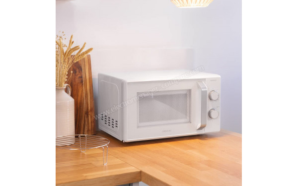 CECOTEC Grandheat 3120 Blanc - Mise en situation
