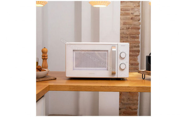 CECOTEC Grandheat 3020 Blanc - Mise en situation