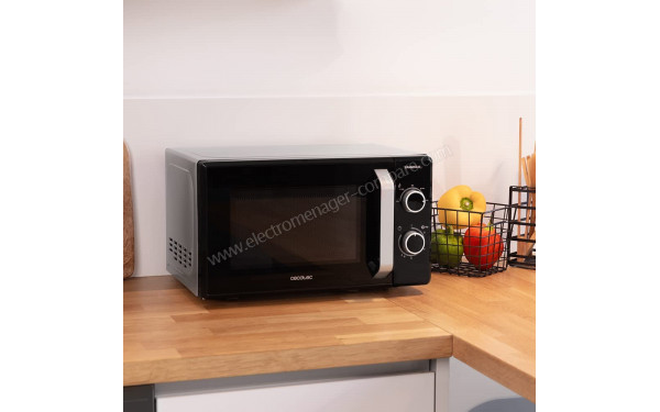 CECOTEC Grandheat 3050 Noir - Mise en situation
