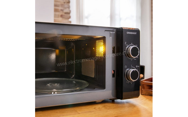 CECOTEC Grandheat 3150 Inox - Vue de l'int&eacute;rieur