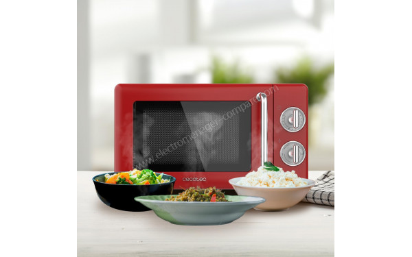 CECOTEC ProClean 3010 Retro Red - Mise en situation