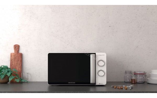 CECOTEC ProClean 3010 - Mise en situation