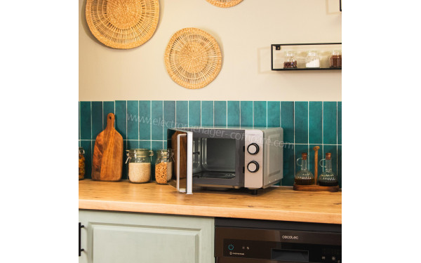 CECOTEC ProClean 3060 Flatbed - Mise en situation