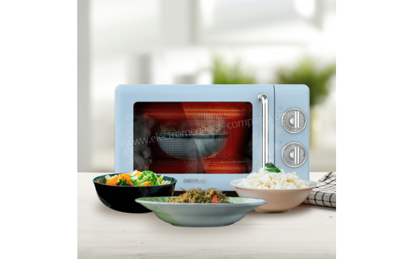 CECOTEC ProClean 3110 Retro Blue - Mise en situation