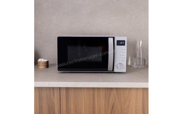 CECOTEC Proclean 5005 Argent - Mise en situation