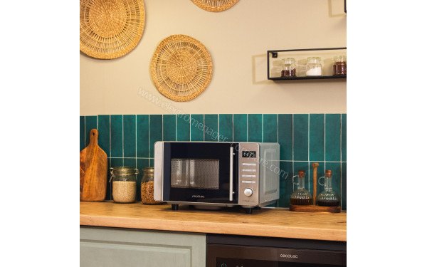 CECOTEC ProClean 5010 Flatbed - Mise en situation