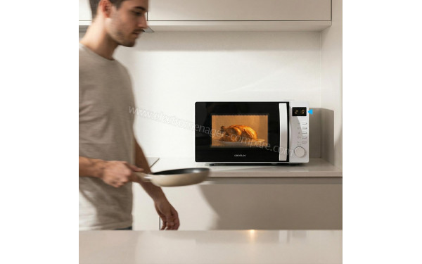 CECOTEC Proclean 5105 Blanc - Mise en situation