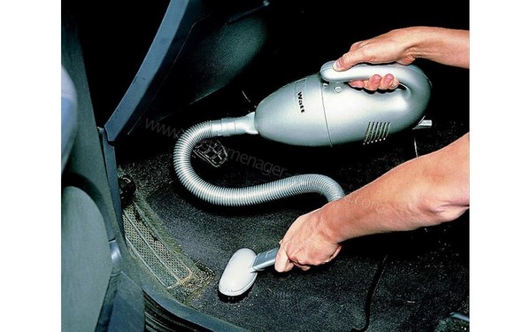 CLATRONIC HS 2631 - En utilisation avec prolongateur et brosse rigide